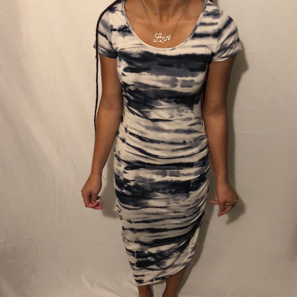 Women’s dress